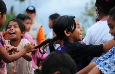 Tawa di Tempat Bencana