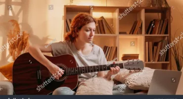 Ide Stok Foto untuk Dijual di Shutterstock Tema Resolusi Tahun Baru